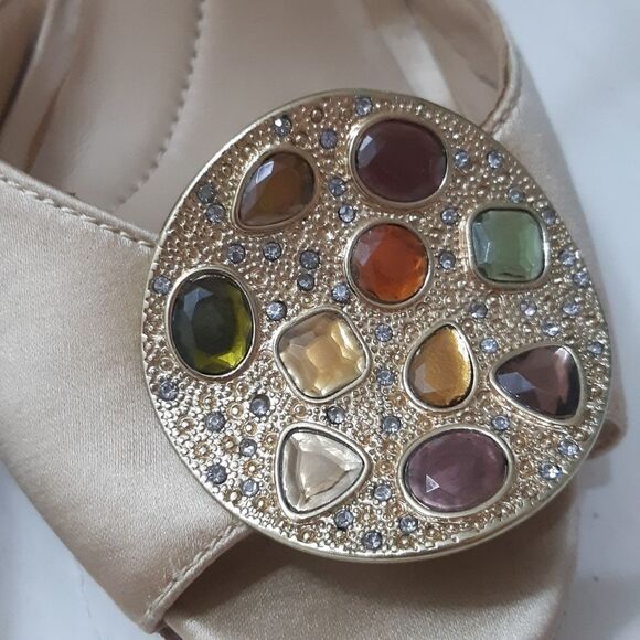 Like New BCBGMaxAzria Jewelled Creamy Satin Gold Heels - Picture 14 of 16